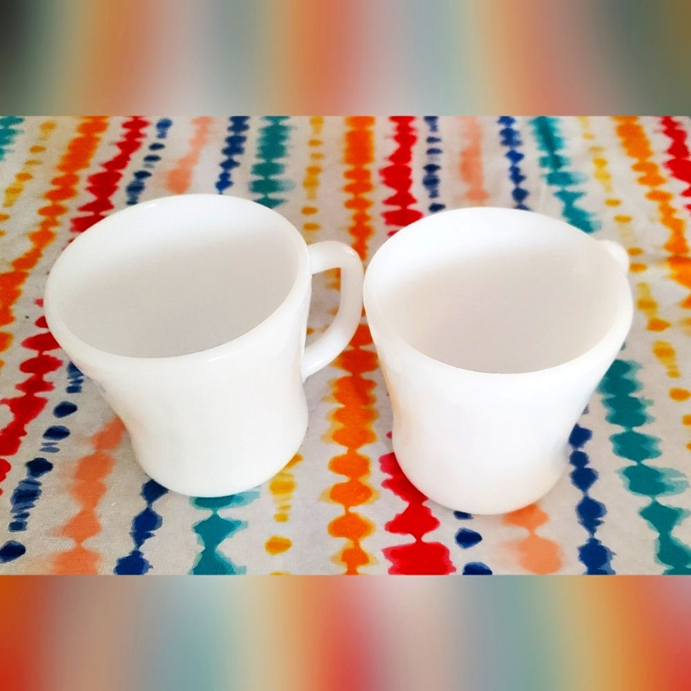 Vintage Fire King White Milk Glass D -Handle Coffee Mugs 2 Cups
